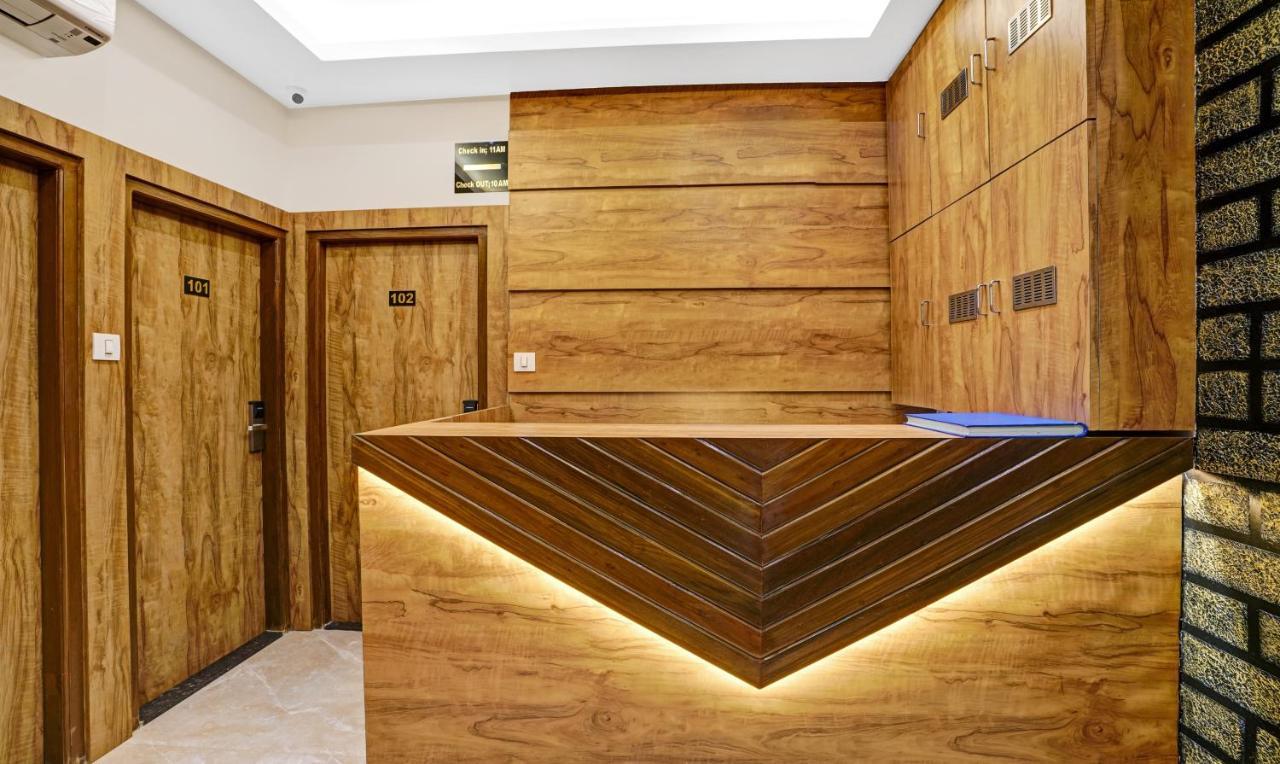 Itsy Hotels Heraa International Bombay Extérieur photo