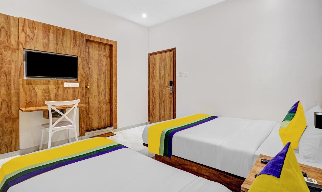 Itsy Hotels Heraa International Bombay Extérieur photo